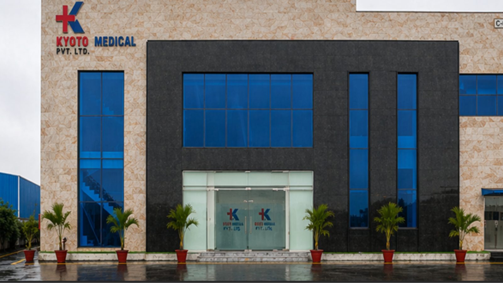 Front elevation of the Faisalabad facility
